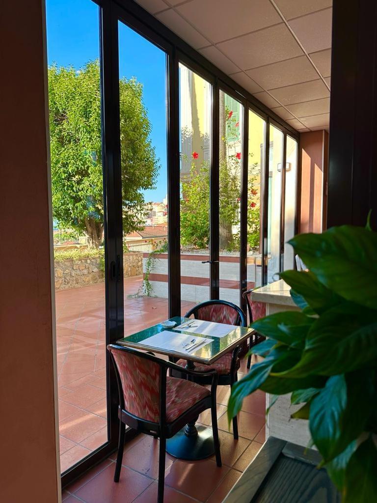 אימפריה Hotel Miramare מראה חיצוני תמונה