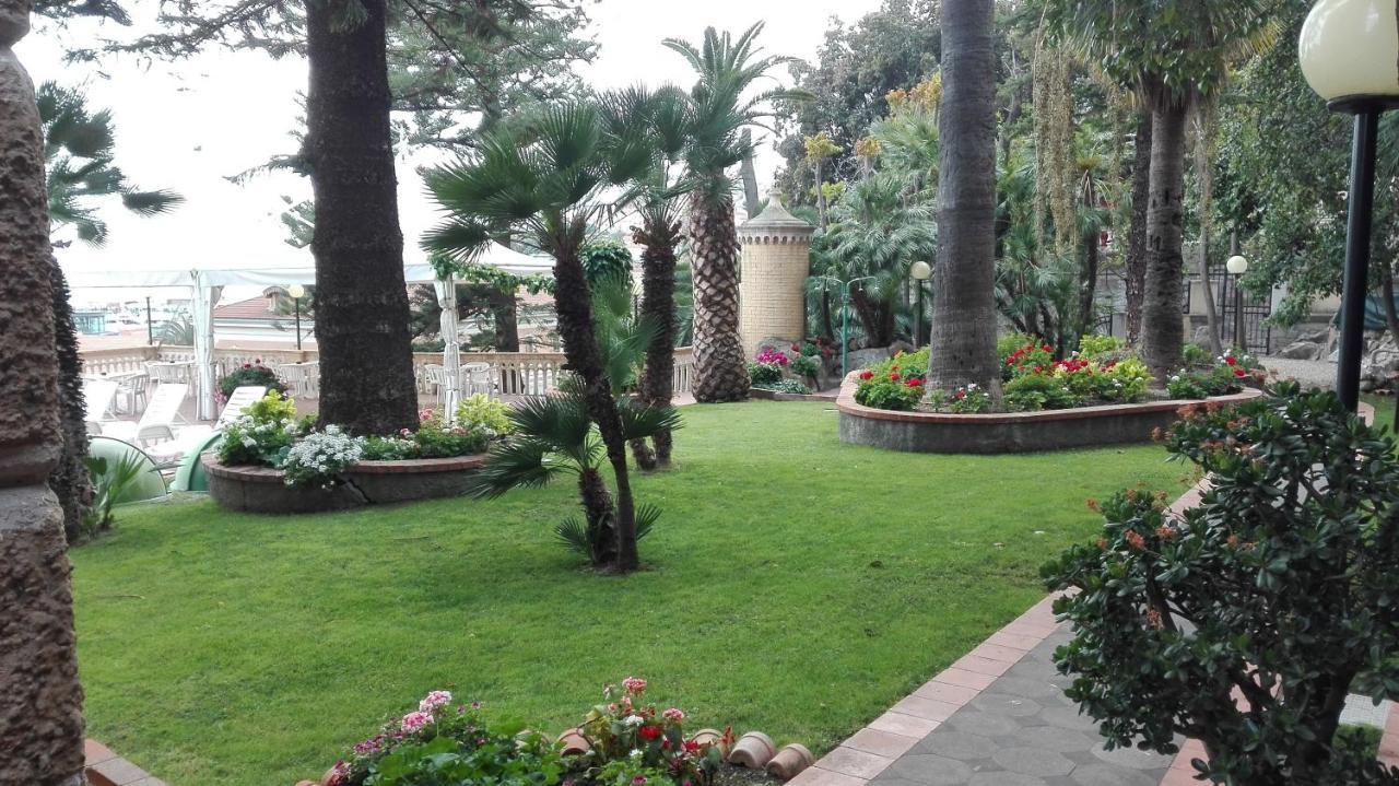 אימפריה Hotel Miramare מראה חיצוני תמונה